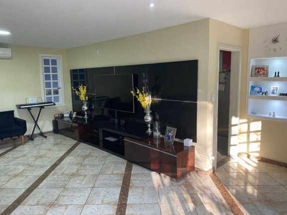 Imagem Casa com 8 Quartos à Venda, 550 m² em Recreio Dos Bandeirantes - Rio De Janeiro Imagem Casa com 8 Quartos à Venda, 550 m² em Recreio Dos Bandeirantes - Rio De Janeiro