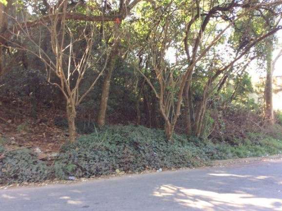 Imagem Terreno à Venda, 2.553 m² em Chácaras Do Peroba - Jandira Imagem Terreno à Venda, 2.553 m² em Chácaras Do Peroba - Jandira