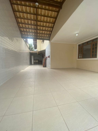 Imagem Casa com 3 Quartos à Venda, 303 m² em Parque Manibura - Fortaleza