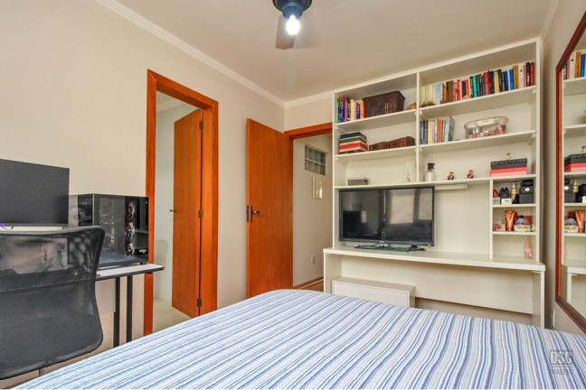 Imagem Casa com 2 Quartos à Venda, 102 m² em Serraria - Porto Alegre