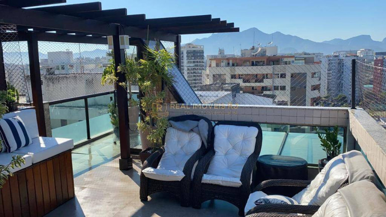 Imagem Cobertura com 4 Quartos à Venda, 180 m² em Jacarepaguá - Rio De Janeiro