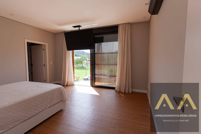 Imagem Casa com 4 Quartos à Venda, 400 m² em Tamboré - Santana De Parnaíba Imagem Casa com 4 Quartos à Venda, 400 m² em Tamboré - Santana De Parnaíba