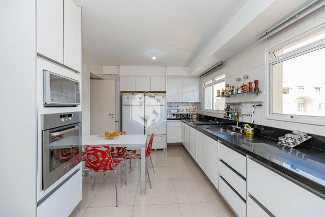 Imagem Apartamento com 3 Quartos à Venda, 210 m² em Moema - São Paulo