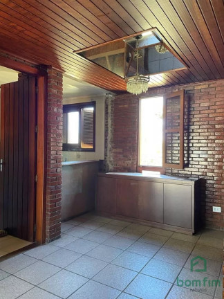 Imagem Casa com 4 Quartos à Venda, 235 m² em Centro - Torres Imagem Casa com 4 Quartos à Venda, 235 m² em Centro - Torres