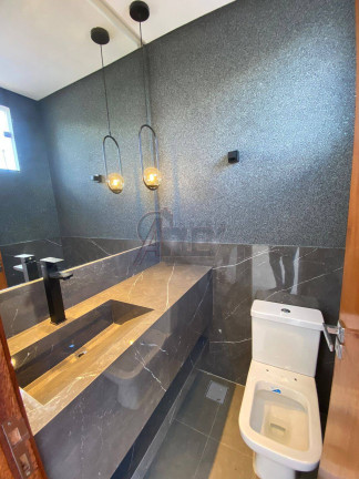 Imagem Casa com 3 Quartos à Venda, 290 m² em Ibituruna - Montes Claros