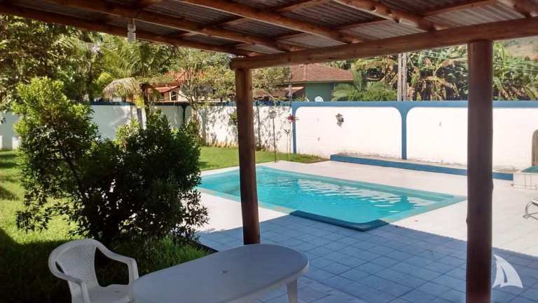 Casa com 3 Quartos à Venda,  em Trinta Reis - Nova Trento
