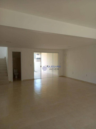 Imagem Sobrado com 3 Quartos à Venda, 149 m² em Armação - Penha Imagem Sobrado com 3 Quartos à Venda, 149 m² em Armação - Penha