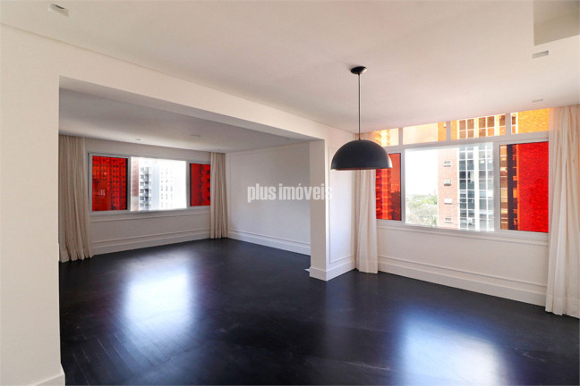Imagem Apartamento com 3 Quartos à Venda, 249 m² em Jardim América - São Paulo Imagem Apartamento com 3 Quartos à Venda, 249 m² em Jardim América - São Paulo