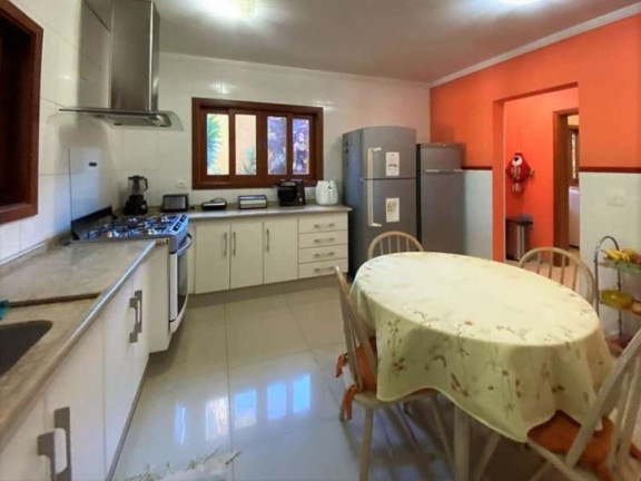 Imagem Casa com 4 Quartos à Venda, 526 m² em Chácara Vale Do Rio Cotia - Carapicuíba Imagem Casa com 4 Quartos à Venda, 526 m² em Chácara Vale Do Rio Cotia - Carapicuíba