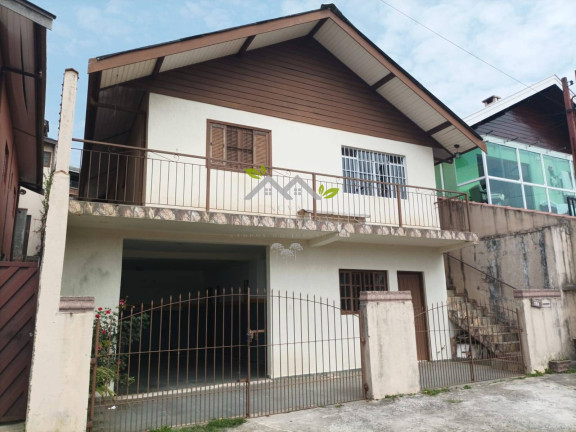 Casa com 3 Quartos à Venda,  em Jair Rocha Pinheiro - Campos Do Jordão