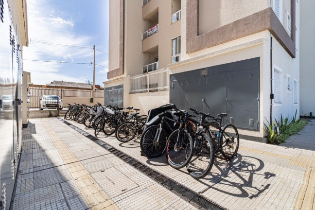 Imagem Apartamento com 2 Quartos à Venda, 47 m² em São Sebastião - Porto Alegre