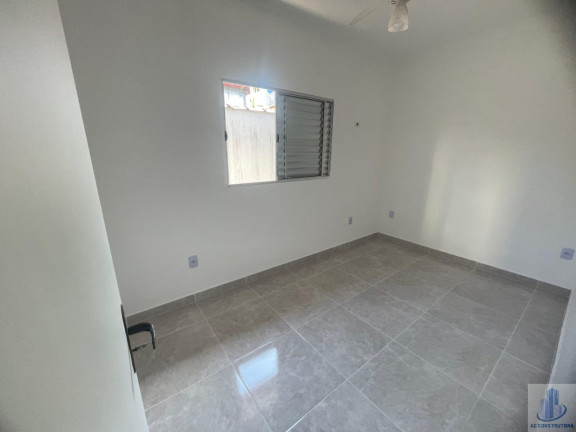 Imagem Casa com 3 Quartos à Venda, 172 m² em Guilhermina - Praia Grande Imagem Casa com 3 Quartos à Venda, 172 m² em Guilhermina - Praia Grande