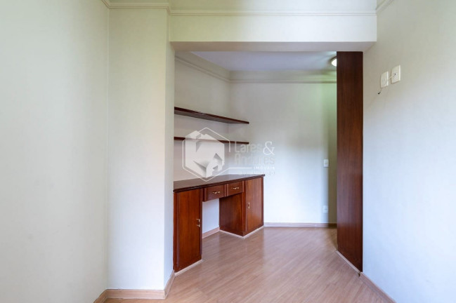 Imagem Apartamento com 3 Quartos à Venda, 105 m² em Vila Nova Conceição - São Paulo Imagem Apartamento com 3 Quartos à Venda, 105 m² em Vila Nova Conceição - São Paulo