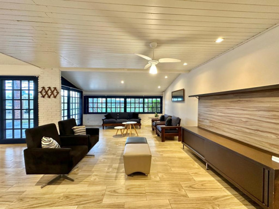 Imagem Casa com 3 Quartos à Venda, 197 m² em Centro - Capao Da Canoa