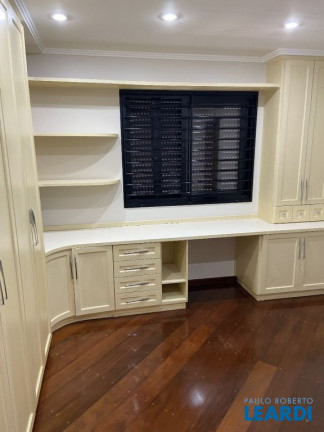 Imagem Apartamento com 3 Quartos à Venda, 196 m² em Jardim - Santo André