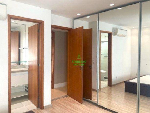Imagem Apartamento com 3 Quartos à Venda, 130 m² em Icaraí - Niterói Imagem Apartamento com 3 Quartos à Venda, 130 m² em Icaraí - Niterói