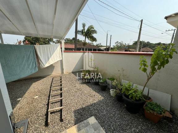 Imagem Casa com 3 Quartos à Venda, 67 m² em São José - Itapoá