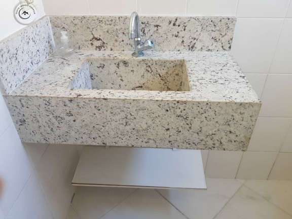 Imagem Cobertura com 3 Quartos à Venda, 150 m² em Enseada - Guarujá