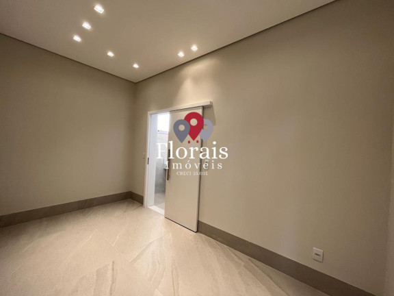 Imagem Casa com 4 Quartos à Venda, 477 m² em Condomínio Florais Itália - Cuiabá