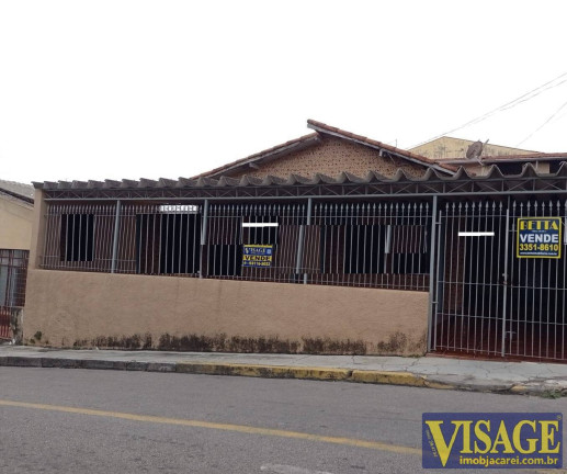Casa com 4 Quartos à Venda, 211 m² em Centro - Jacareí