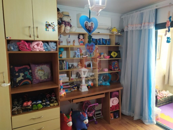 Imagem Casa com 3 Quartos à Venda, 196 m² em Vila Assunção - Porto Alegre Imagem Casa com 3 Quartos à Venda, 196 m² em Vila Assunção - Porto Alegre
