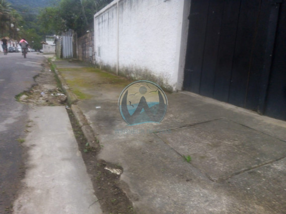 Imagem Casa com 2 Quartos à Venda, 400 m² em Centro - Ubatuba Imagem Casa com 2 Quartos à Venda, 400 m² em Centro - Ubatuba