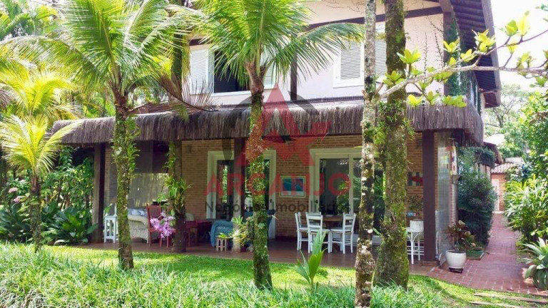 Imagem Sobrado com 5 Quartos à Venda, 331 m² em Baleia - São Sebastião Imagem Sobrado com 5 Quartos à Venda, 331 m² em Baleia - São Sebastião