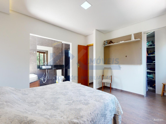 Imagem Sobrado com 4 Quartos à Venda, 600 m² em Guarujá - Porto Alegre