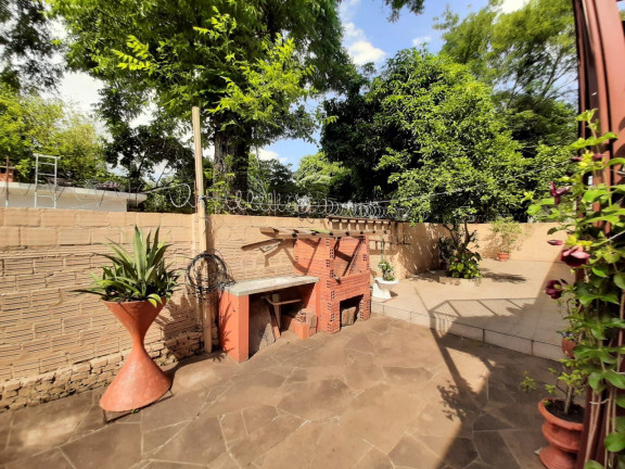 Imagem Casa com 6 Quartos à Venda, 322 m² em Nossa Senhora Do Rosário - Santa Maria Imagem Casa com 6 Quartos à Venda, 322 m² em Nossa Senhora Do Rosário - Santa Maria