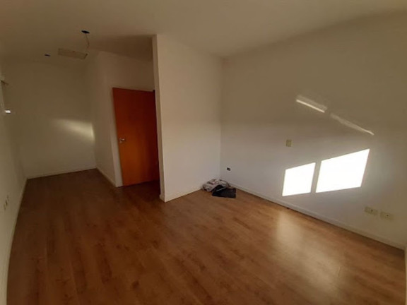 Imagem Casa com 3 Quartos à Venda, 127 m² em Vila Petrópolis - Atibaia Imagem Casa com 3 Quartos à Venda, 127 m² em Vila Petrópolis - Atibaia
