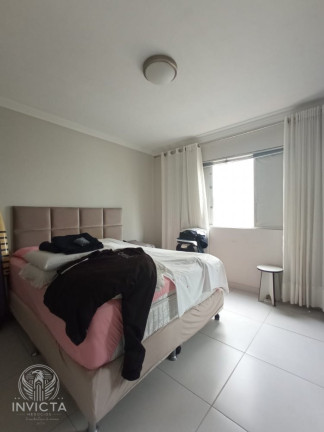Imagem Apartamento com 3 Quartos à Venda, 102 m² em Centro - Balneário Camboriú Imagem Apartamento com 3 Quartos à Venda, 102 m² em Centro - Balneário Camboriú