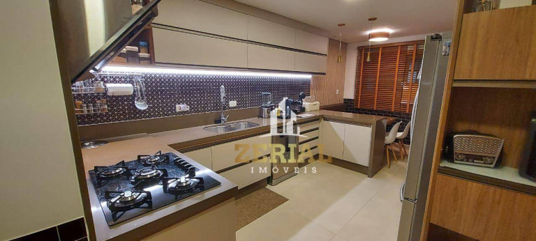 Imagem Sobrado com 4 Quartos à Venda, 400 m² em Campestre - Santo André