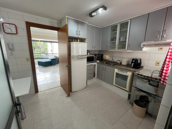 Imagem Apartamento com 3 Quartos à Venda, 98 m² em Cristal - Porto Alegre Imagem Apartamento com 3 Quartos à Venda, 98 m² em Cristal - Porto Alegre