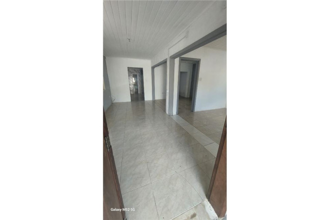 Imagem Casa com 3 Quartos à Venda, 280 m² em Partenon - Porto Alegre