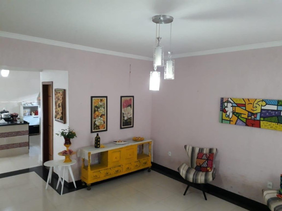 Casa com 3 Quartos à Venda, 420 m² em Taguatinga - Brasilia