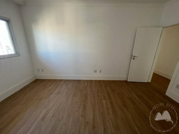 Imagem Apartamento com 4 Quartos à Venda, 170 m² em Meia Praia - Itapema
