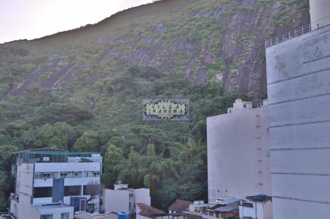 Imagem Apartamento com 2 Quartos à Venda, 85 m² em Copacabana - Rio De Janeiro