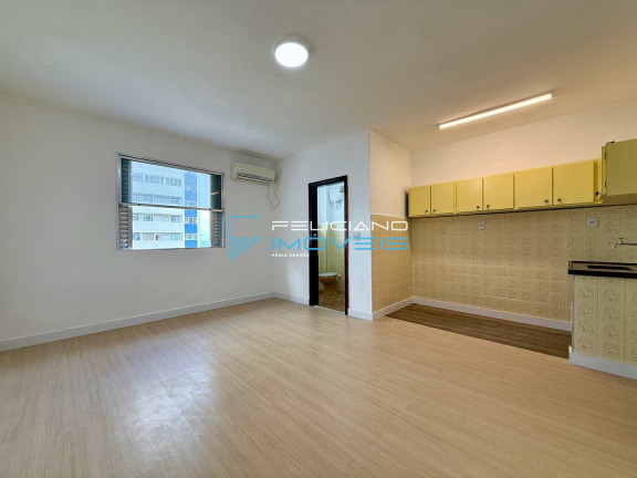 Kitnet com 1 Quarto à Venda, 25 m² em Boqueirão - Praia Grande
