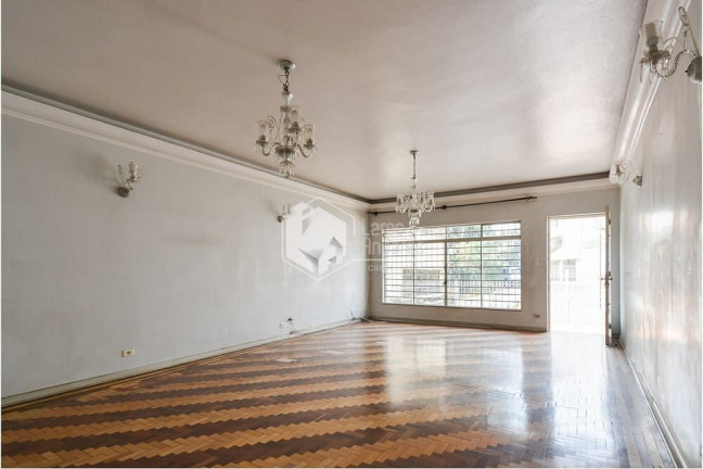 Imagem Casa com 3 Quartos à Venda, 130 m² em Mirandópolis - São Paulo