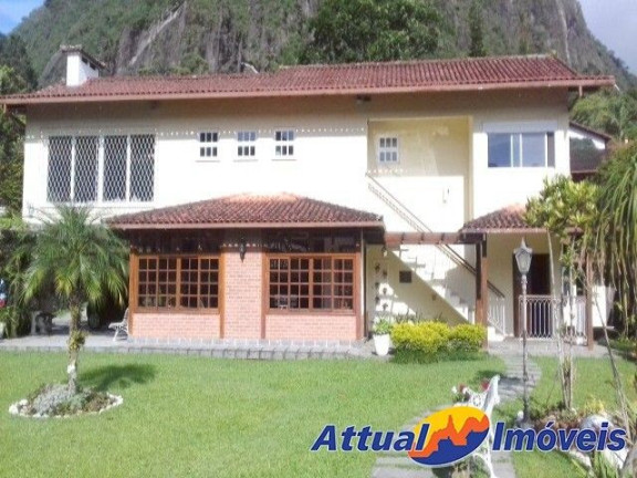 Casa com 3 Quartos à Venda, 360 m² em Comary - Teresópolis