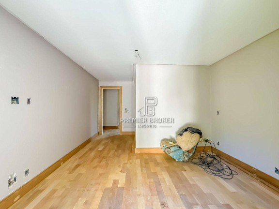 Imagem Casa com 5 Quartos à Venda, 400 m² em Carlos Guinle - Teresópolis Imagem Casa com 5 Quartos à Venda, 400 m² em Carlos Guinle - Teresópolis