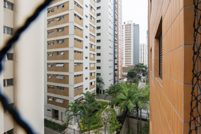 Imagem Apartamento com 4 Quartos à Venda, 141 m² em Moema - São Paulo