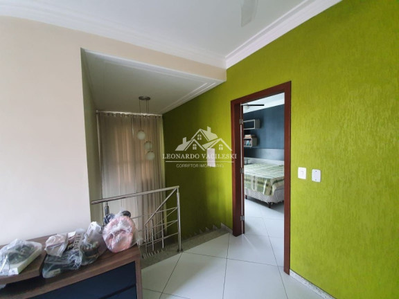 Imagem Casa com 3 Quartos à Venda, 300 m² em Colina De Laranjeiras - Serra Imagem Casa com 3 Quartos à Venda, 300 m² em Colina De Laranjeiras - Serra