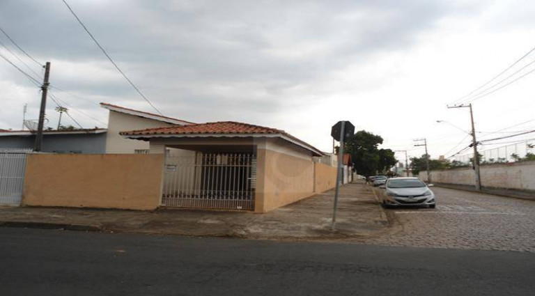 Casa com 2 Quartos à Venda ou Locação, 182 m² em Centro - Indaiatuba