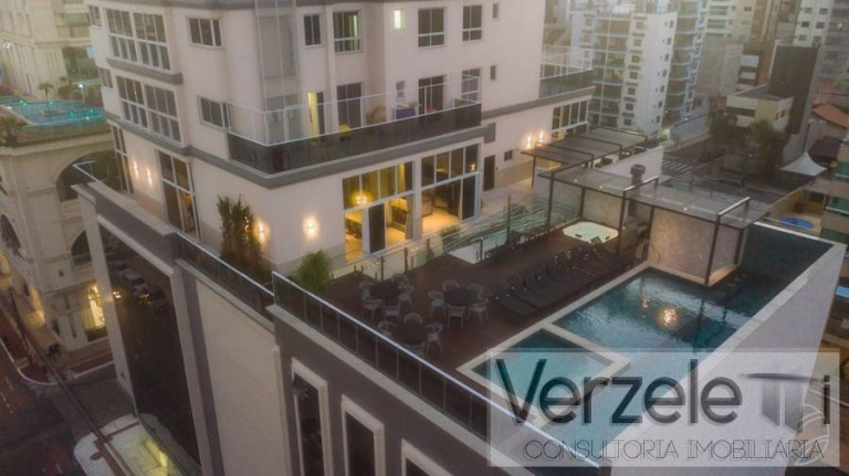 Imagem Apartamento com 4 Quartos à Venda, 143 m² em Centro - Balneário Camboriú