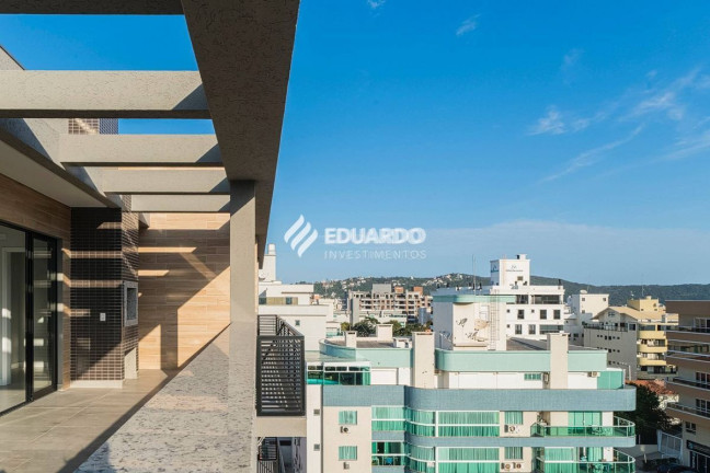 Imagem Cobertura com 3 Quartos à Venda, 145 m² em Bombas - Bombinhas
