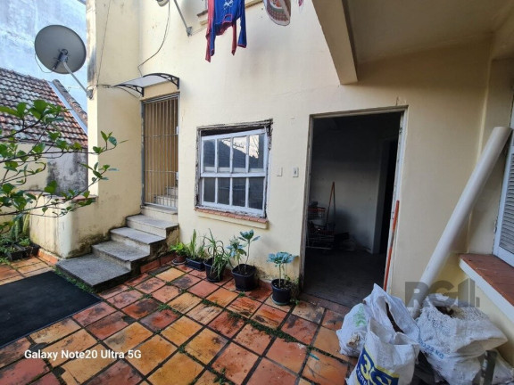 Imagem Imóvel com 3 Quartos à Venda,  em São João - Porto Alegre
