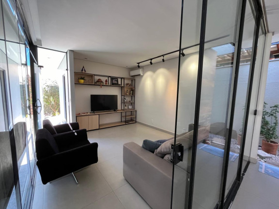 Imagem Casa com 3 Quartos à Venda, 375 m² em Jardim Imperial - Cuiabá Imagem Casa com 3 Quartos à Venda, 375 m² em Jardim Imperial - Cuiabá