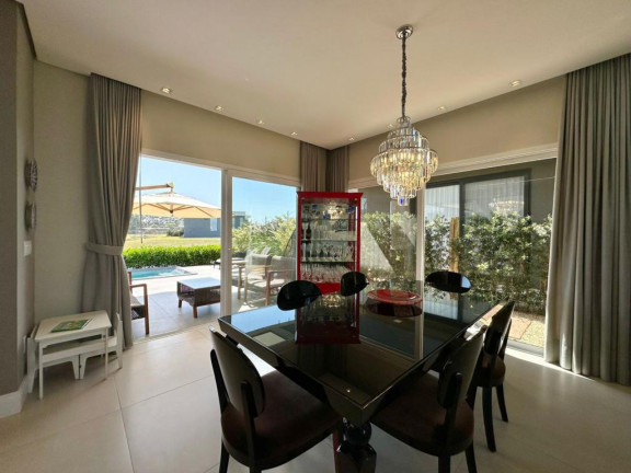 Imagem Casa com 4 Quartos à Venda, em -- - Capao Da Canoa Imagem Casa com 4 Quartos à Venda, em -- - Capao Da Canoa