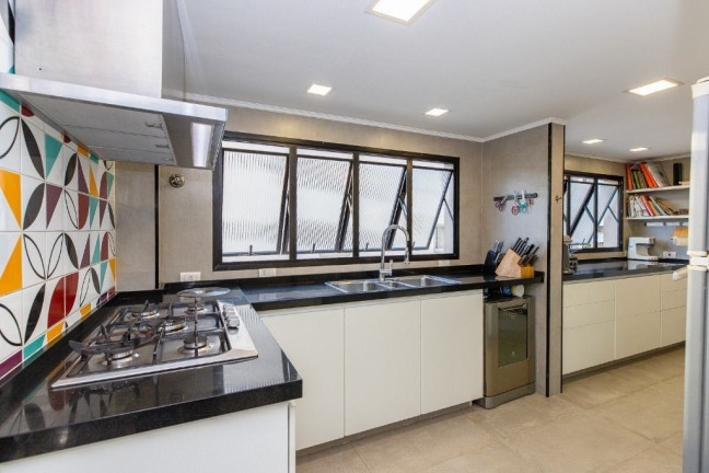 Imagem Apartamento com 4 Quartos à Venda, 236 m² em Real Parque - São Paulo